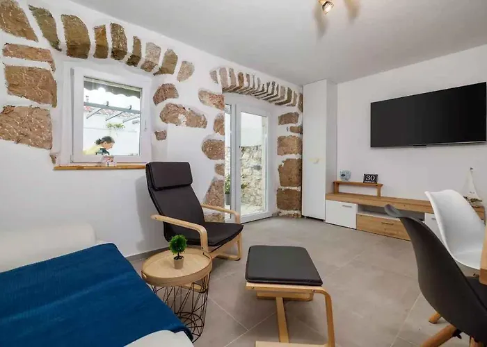 Vakantiehuis In 51206 Grižane