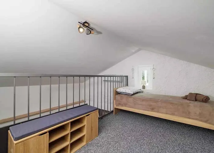 Vakantiehuis In 51206