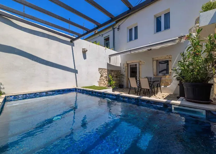 Vakantiehuis In 51206 Grižane