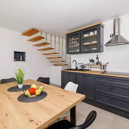 Holiday home In 51206